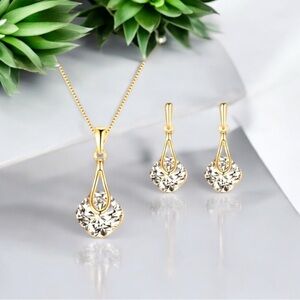 NWT 3pc Necklace and Earrings Set. Gold Color with Square Crystal